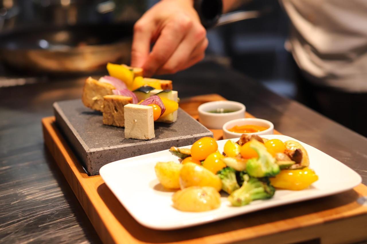 Valla Penzion & Restauracia Malacky Exteriör bild